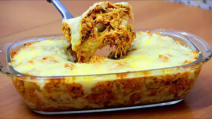 Receitas Fáceis: Batata Gratinada com Frango Desfiado e Queijo Faça Para a Janta 