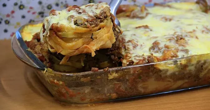 Receitas Fáceis: Ninho Recheado com Carne Moída, Uma Receita Rápida e Saborosa