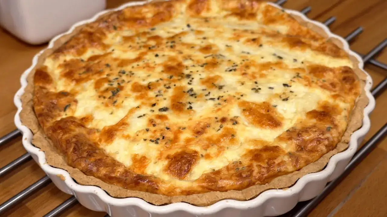 Quiche de Queijo Que Vai Te Surpreender: Crocante e Cremosa