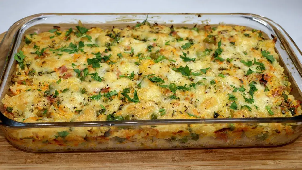 Arroz de Forno Prático e Saboroso: Transforme o Arroz Sobrado em Uma Refeição Deliciosa