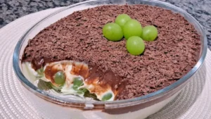 Bombom de Uva na Travessa: Sobremesa Cremosa, Fácil de Fazer Veja