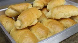 Pão de Leite Caseiro: Receita Simples para Fazer em Casa