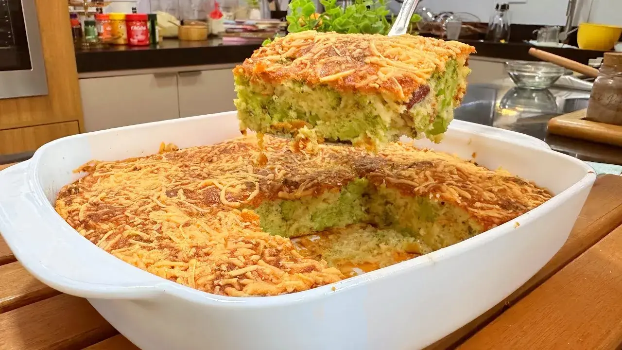 Torta de Brócolis com Bacon: Fácil, Econômica e Saborosa
