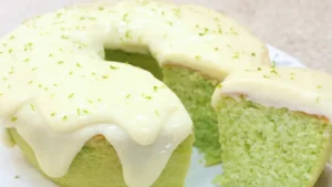 Bolo Verde de Limão: O Bolo Mais Fofo e Delicioso que Você vai Fazer