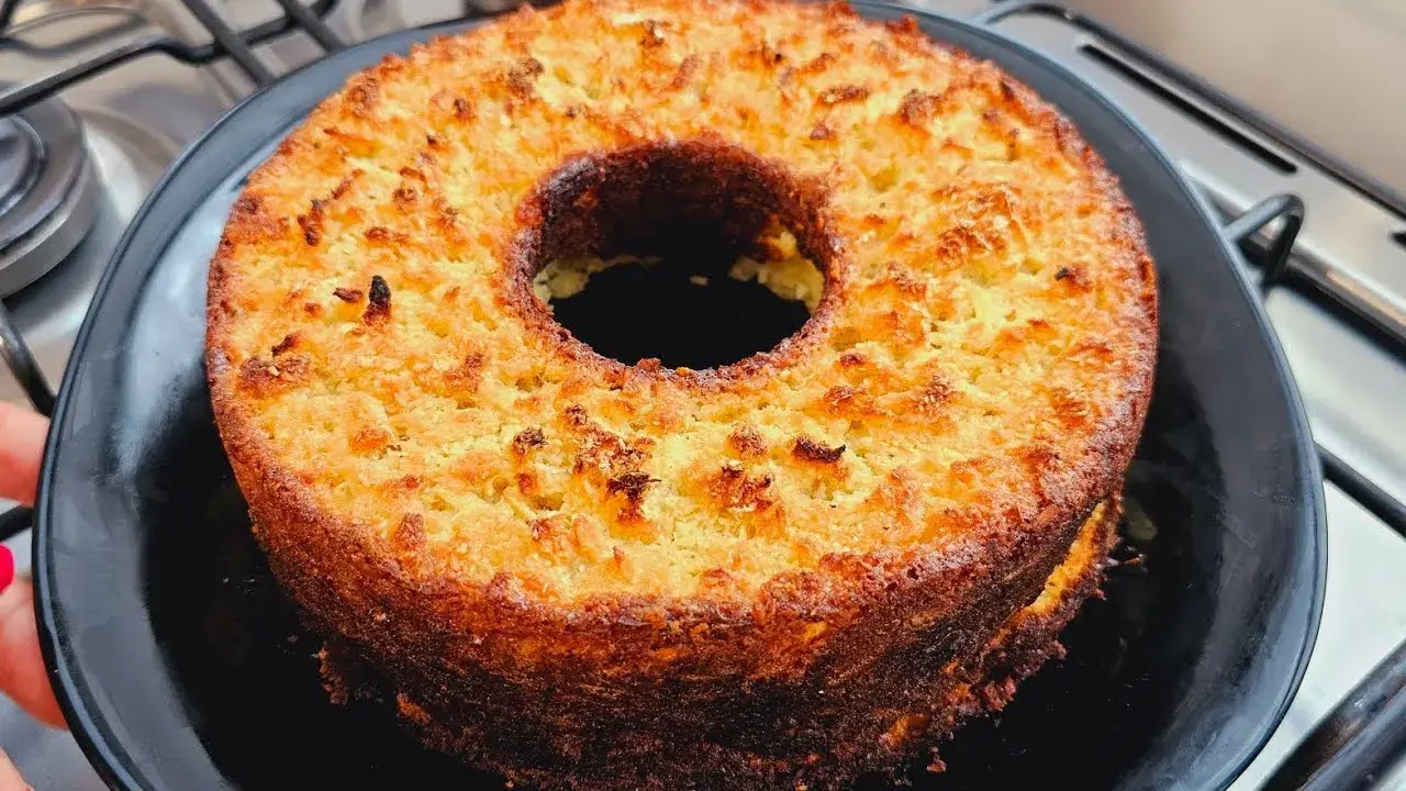 Bolo de Mandioca Cru: Receita Fácil, Cremosa e Deliciosa para Fazer em Casa