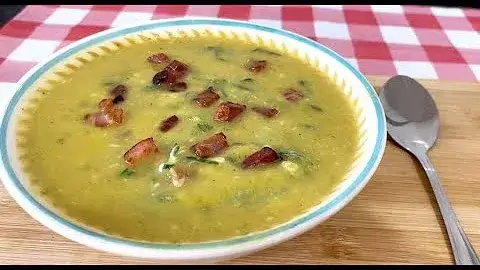 Sopa Verde Low Carb: Cremoso, Saudável e Perfeito para o Friozinho