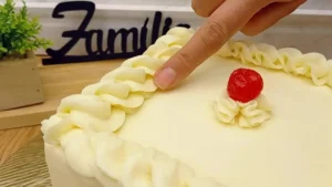 Ganache de Chantilly: Cobertura Cremosa e Firme para Decorar Bolos com Facilidade