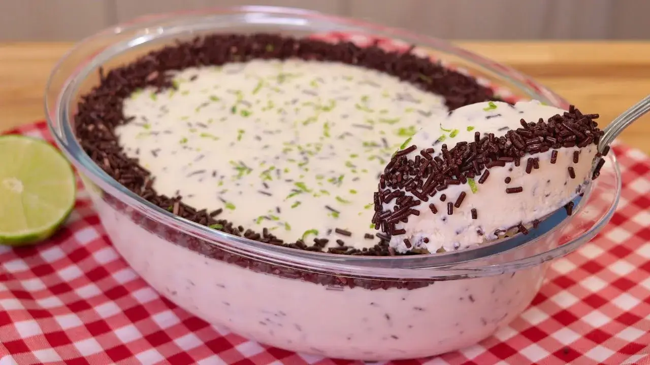 Moça Gelada de Limão Cremosa: Receita Rápida, Fácil e Sem Gelatina para Sobremesa