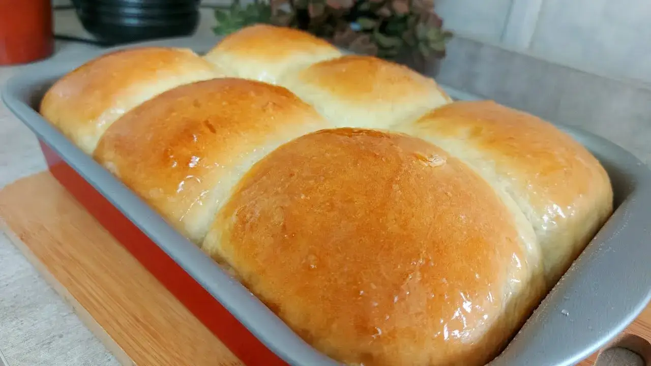 O Pão Caseiro Mais Fácil do Mundo: Receita Simples e Sem Ovo