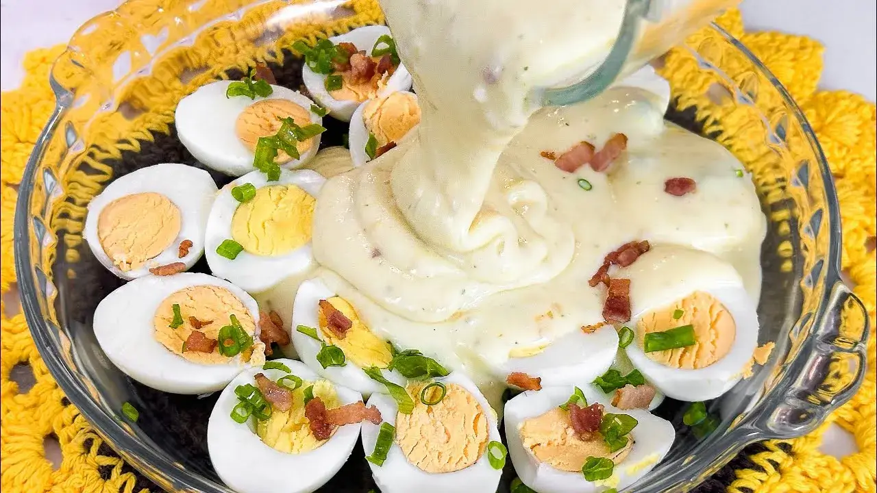 Ovos Cremosos com Creme de Batata e Bacon: Uma Receita Fácil e Surpreendente