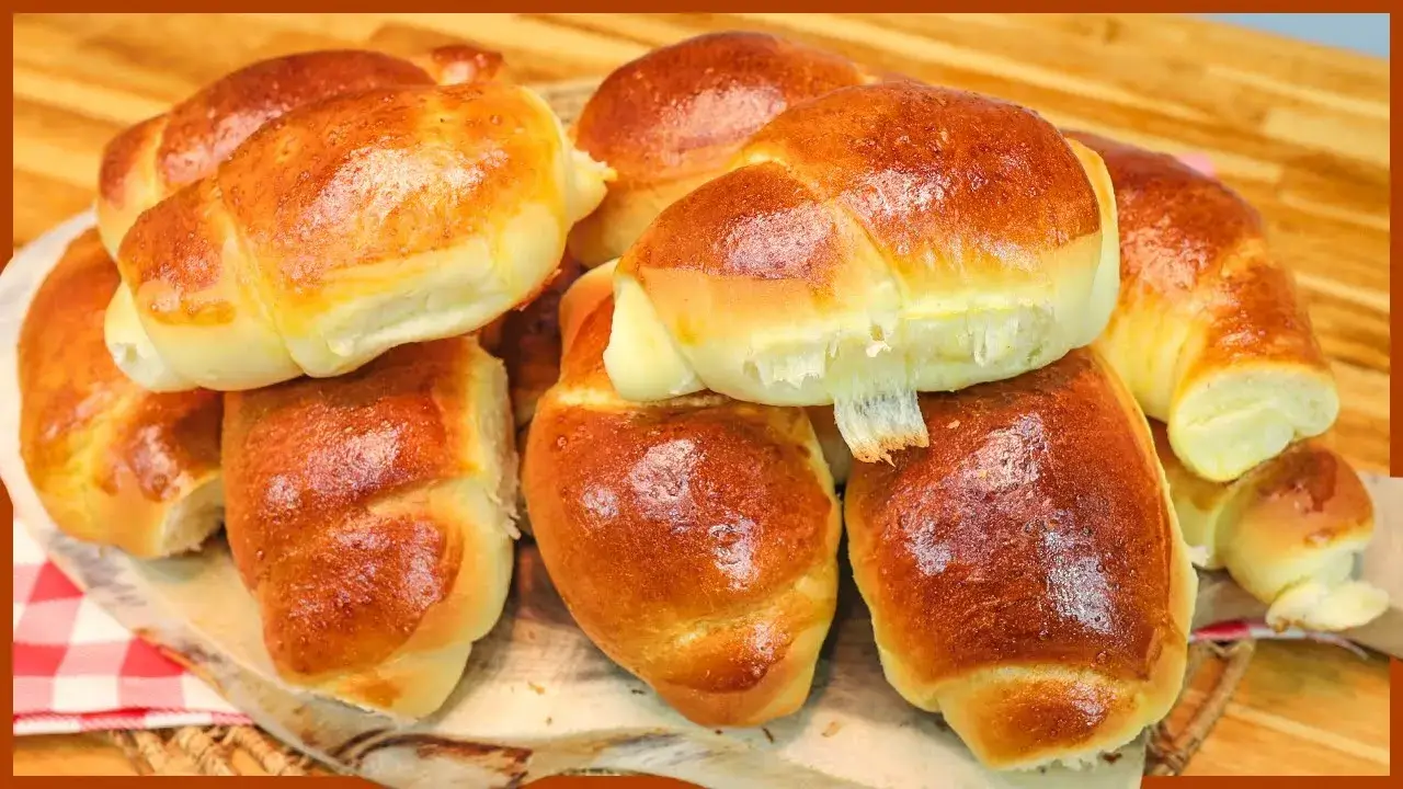 Pão Caseirinho de Padaria: Fofinho, Delicioso e Super Fácil de Fazer