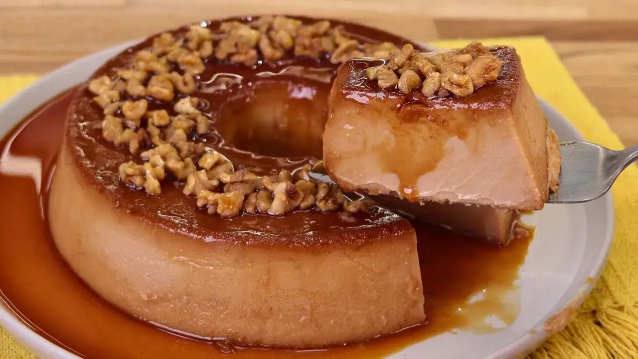 Pudim de Nozes Cremoso: A Sobremesa Perfeita Para Seu Domingo
