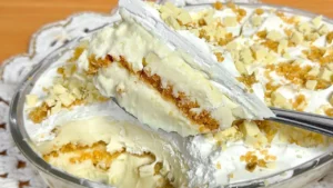 Torta Belga Cremosa com Creme Especial de Quatro Leites: Uma Sobremesa Que Derrete na Boca
