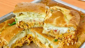 Torta de Frango Cremosa com Massa de Liquidificador: Vem Vê Como Fazer