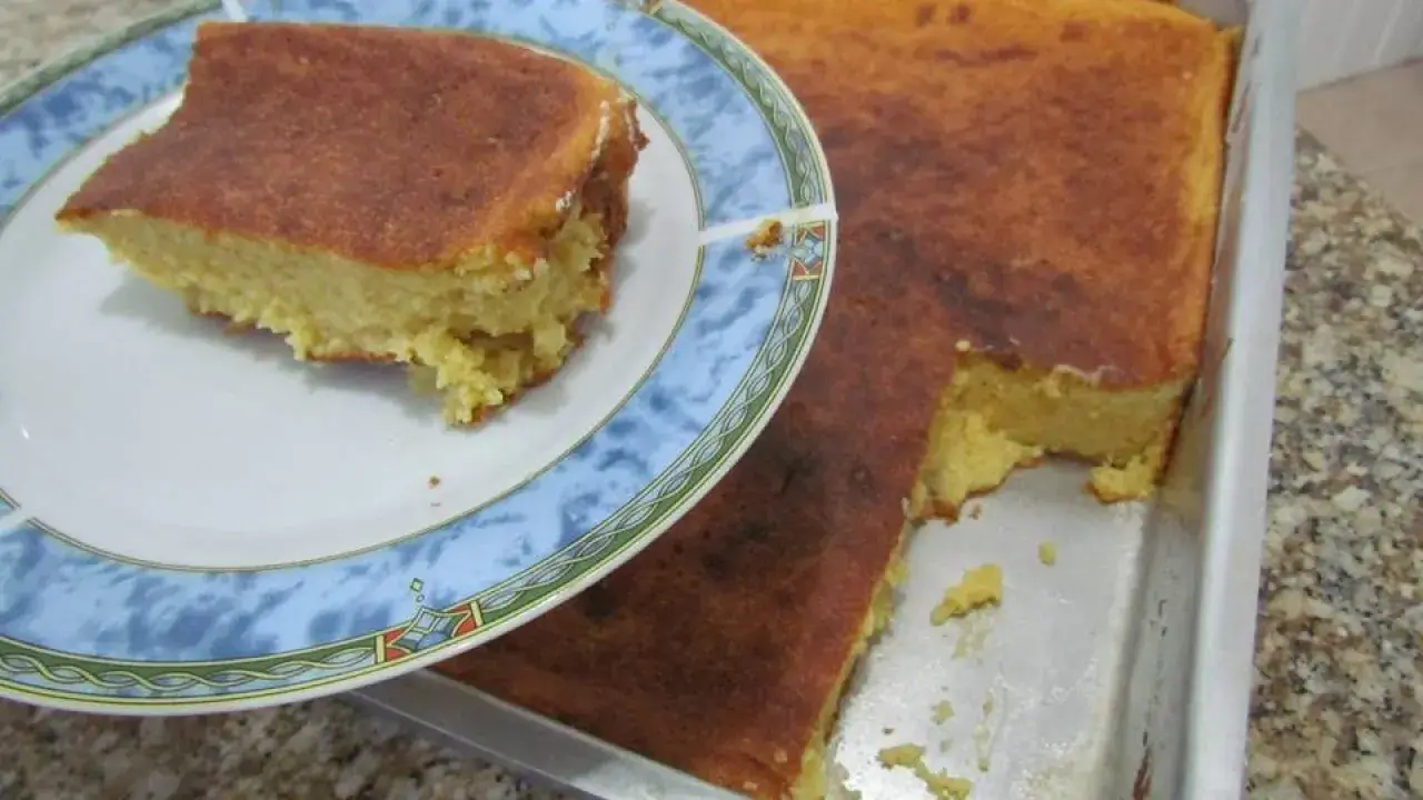 Bolo de Pamonha Simples: Aprenda a Receita Fácil e Deliciosa para Fazer em Casa