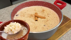 Canjica com Leite Condensado Cremosa: Receita Fácil e Perfeita para Reunir a Família