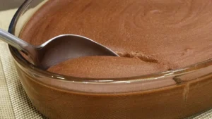 Mousse de Chocolate Cremosa: Receita Simples e Clássica para Fazer em Casa