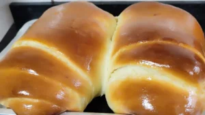 Pão Caseiro Fofinho e Gigante: A Receita Perfeita com a Dica da Esponja