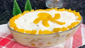 Pavê de Pêssego Cremoso: Receita Fácil e Tradicional Para a Sua Sobremesa