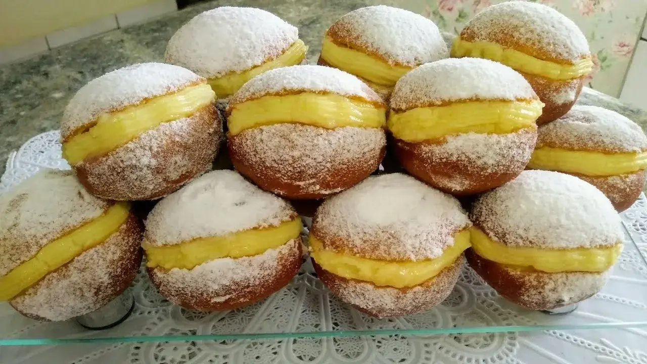 Sonho de Padaria Caseiro: Receita Fácil e Deliciosa Veja