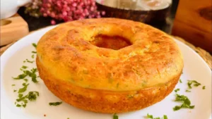 Transforme Sobras de Arroz em um Bolo de Arroz Fofinho e Delicioso