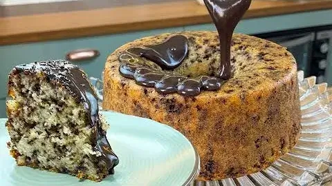 Bolo Formigueiro com Cobertura de Chocolate: Receita Simples e Caseira