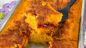 Bolo de Milho com Requeijão e Goiabada no Liquidificador: Receita Sem Trigo