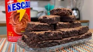 Brownie Com Casquinha Feito Com Nescal: Receita Fácil, Econômica e Deliciosa Veja