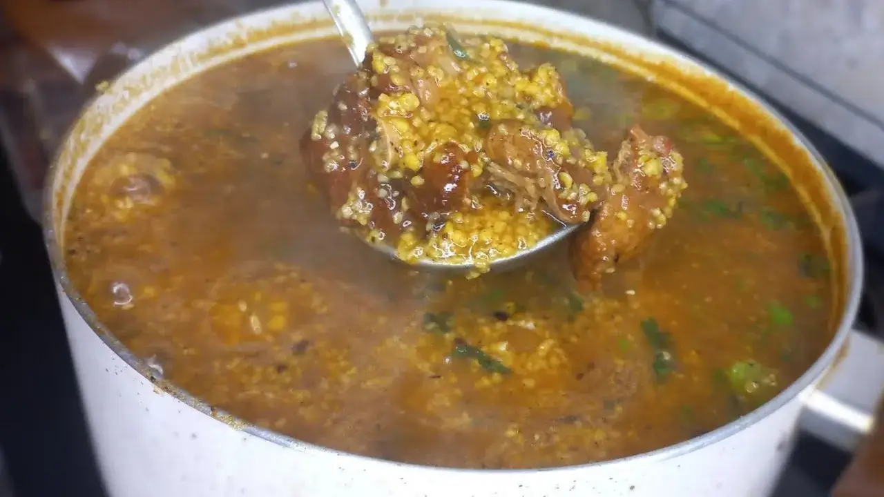 Canjiquinha com Costelinha de Porco: Receita Clássica e Saborosa