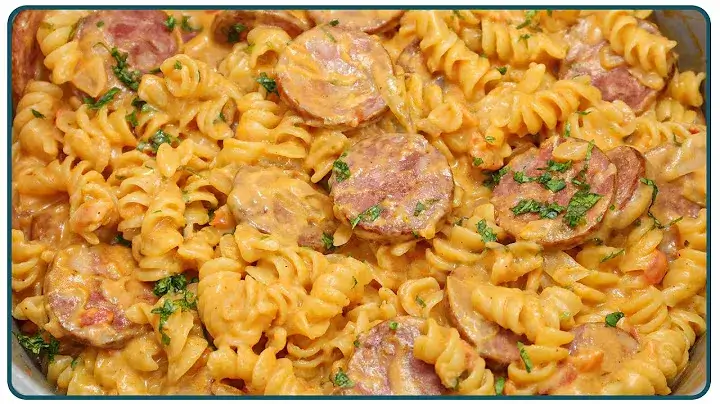 Macarrão Cremoso com Calabresa Feito em Uma Panela Só