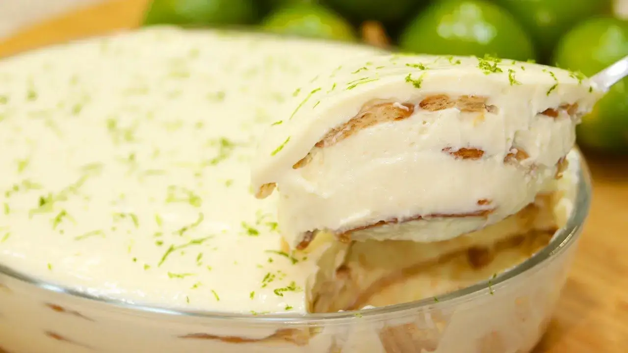 Mousse de Limão Cremosa com Biscoito: A Sobremesa Mais Fácil e Rápida de Fazer