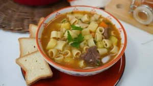 Sopa de Macarrão: Receita Tradicional Fácil e Saborosa