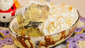Torta De Maracujá Trufada Na Travessa: Sobremesa Cremosa Com Merengue Tostado