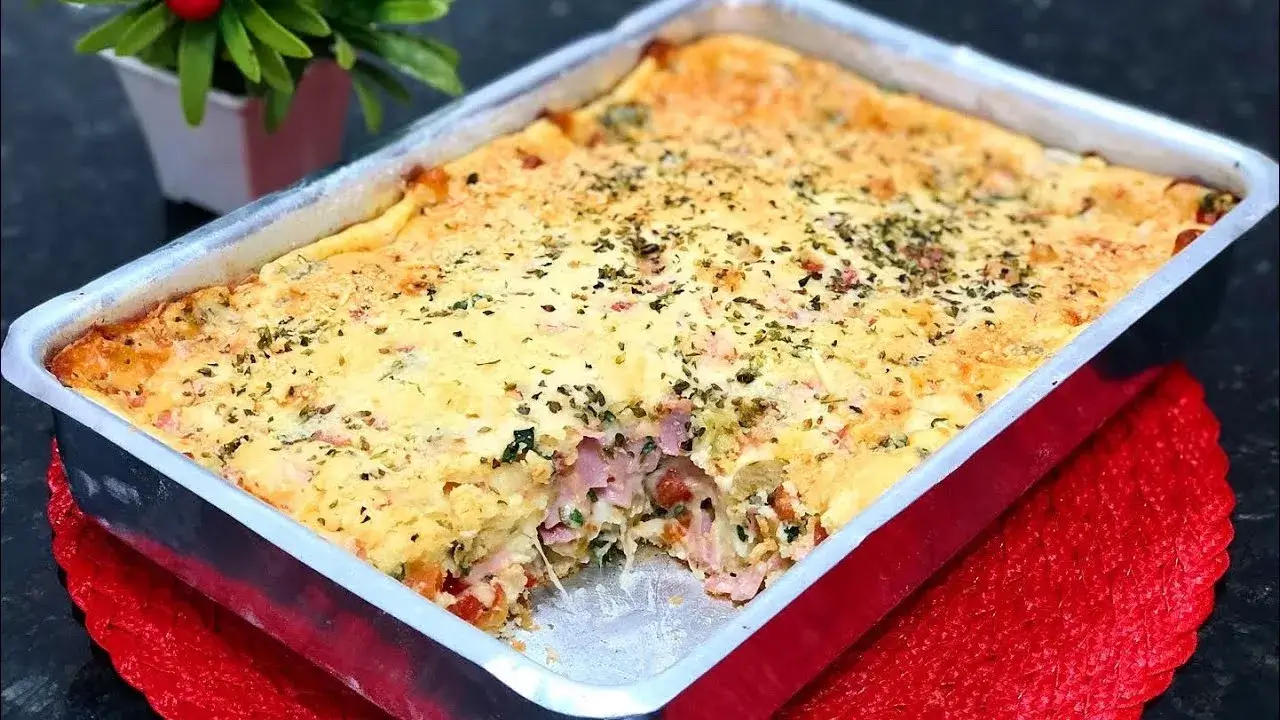Torta de Frios de Liquidificador Simples com Massa Fina e Recheio Cremoso