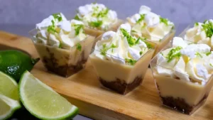 Tortinha de Limão no Copinho: Receita Prática e Cremosa