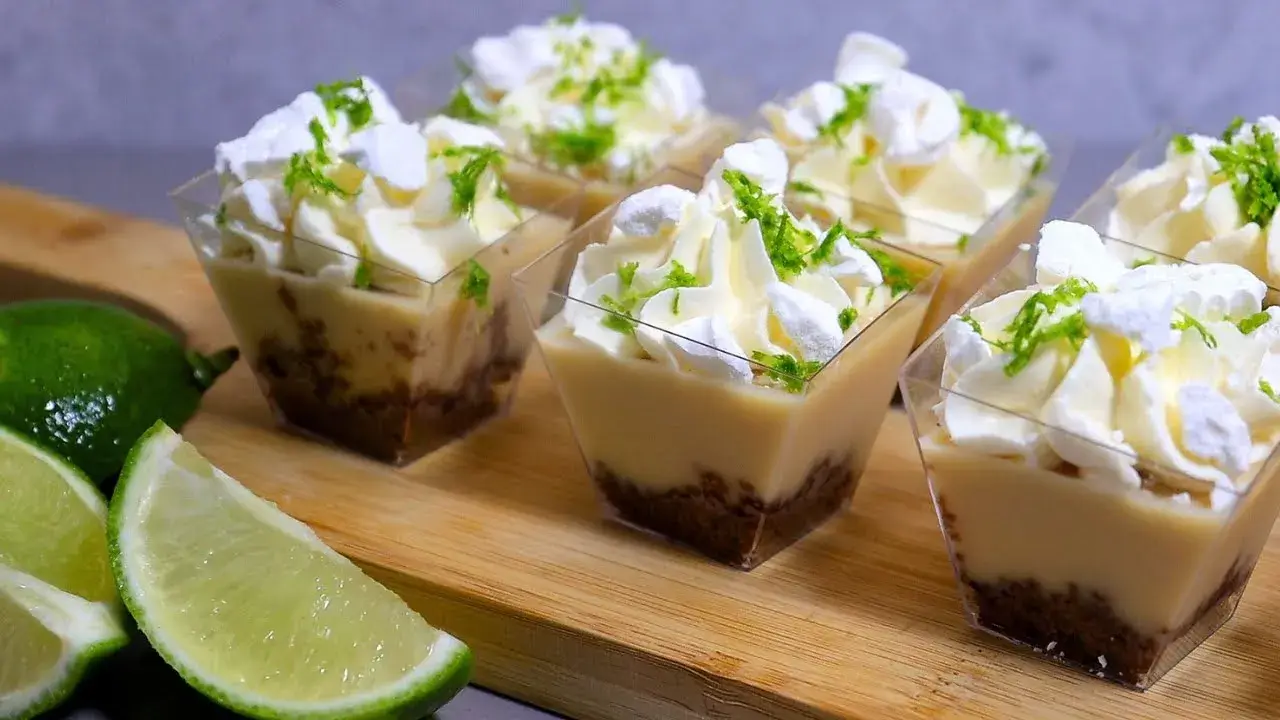 Tortinha de Limão no Copinho: Receita Prática e Cremosa