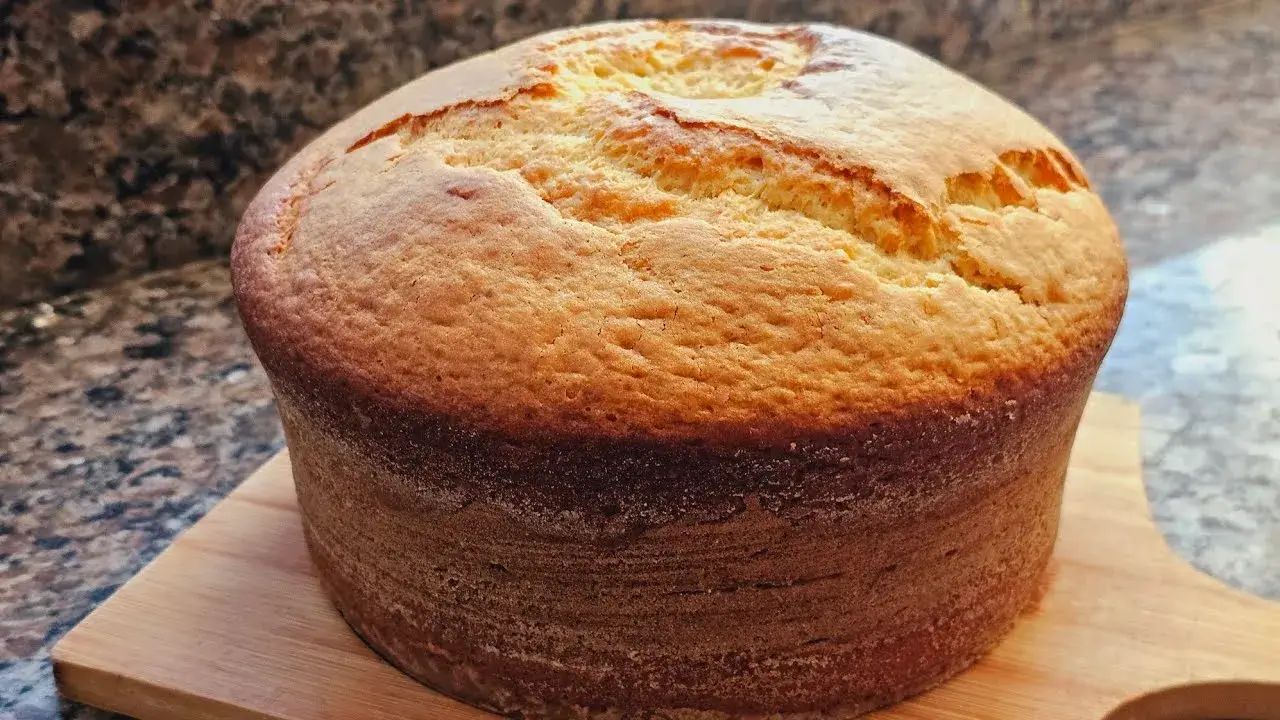Bolo de Iogurte Fofo e Simples