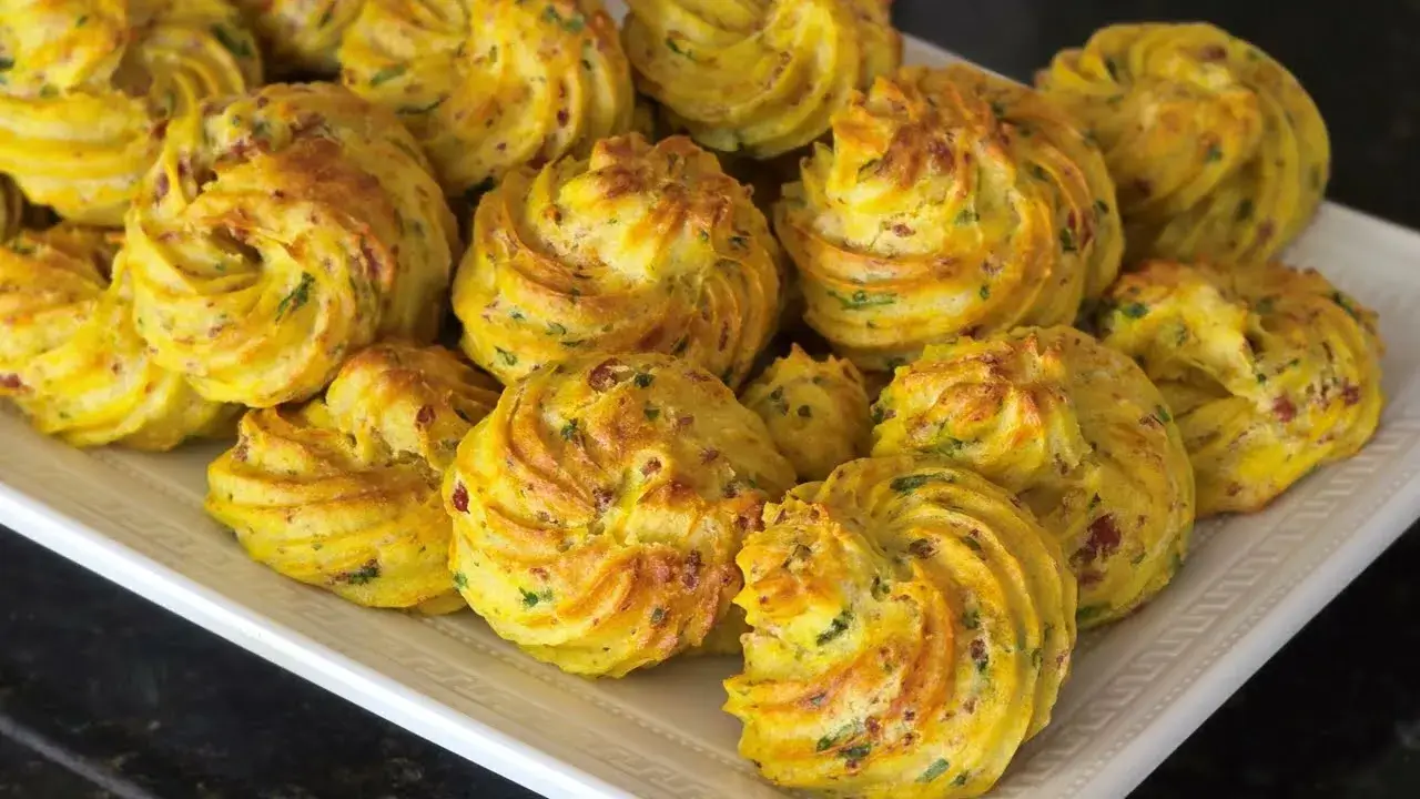 Salgado de Cenoura com Linguiça: Receita Fácil e Saborosa