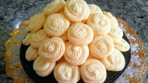 Biscoitinhos Amanteigados Receita Fácil com Apenas 3 Ingredientes