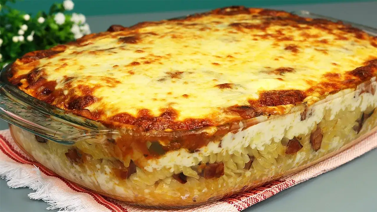 Macarrão de Forno Cremoso Fácil e Rápido