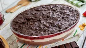 Ovo de Páscoa na Travessa: Receita Fácil de Fazer Veja