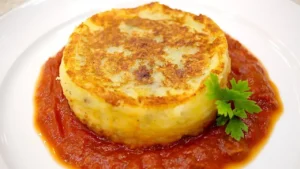 Polpetone de Batata Recheada Com Queijo e Carne Moída