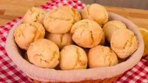 Broinha Cítrica: Receita de Broinhas Crocantes por Fora e Fofinhas por Dentro