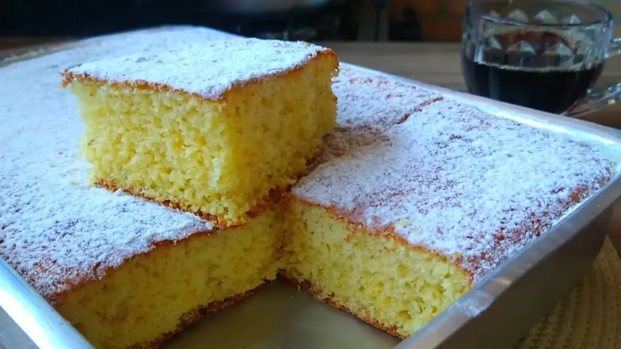 Bolo Sem Farinha de Trigo Fácil e Fofinho para o Café