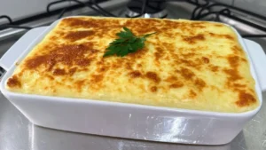 Escondidinho de Carne fácil e cremoso para o almoço em família
