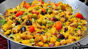 Farofa Natalina com Bacon e Frutas: Sabor Tradicional para sua Ceia de Fim de Ano