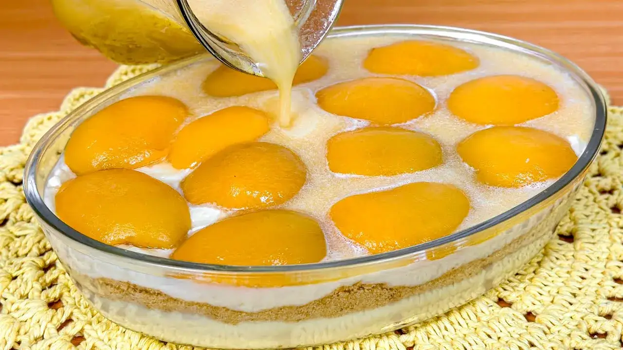 Sobremesa de Pêssego com Creme de Coco: Leve, Cremosa e Perfeita Para o Verão