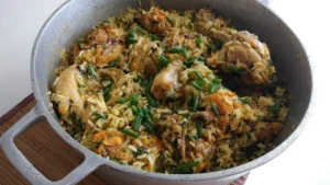 Galinhada Mineira Fácil: Receita de Galinhada que Fica Soltinha e Cheia de Sabor