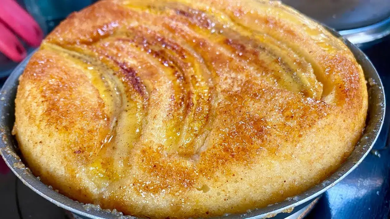 Bolo de Banana na Frigideira Fácil e Rápido para o Cafezinho