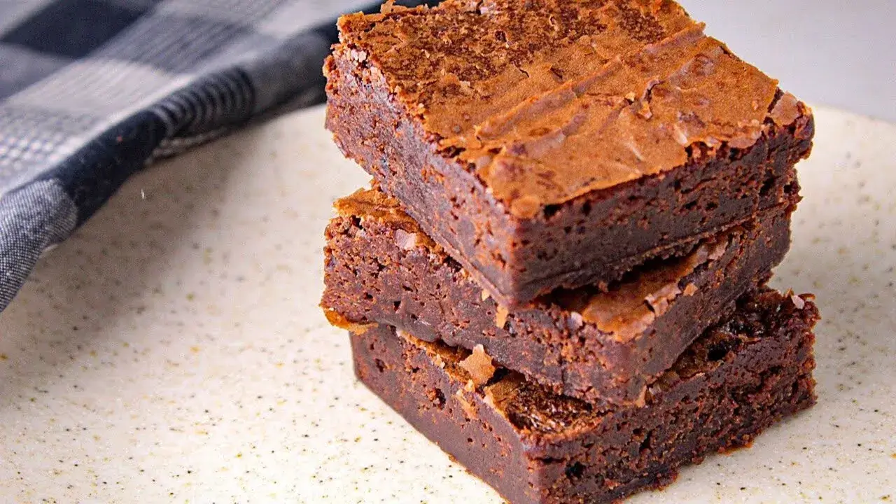 Brownie de Chocolate Caseiro Fácil e Úmido